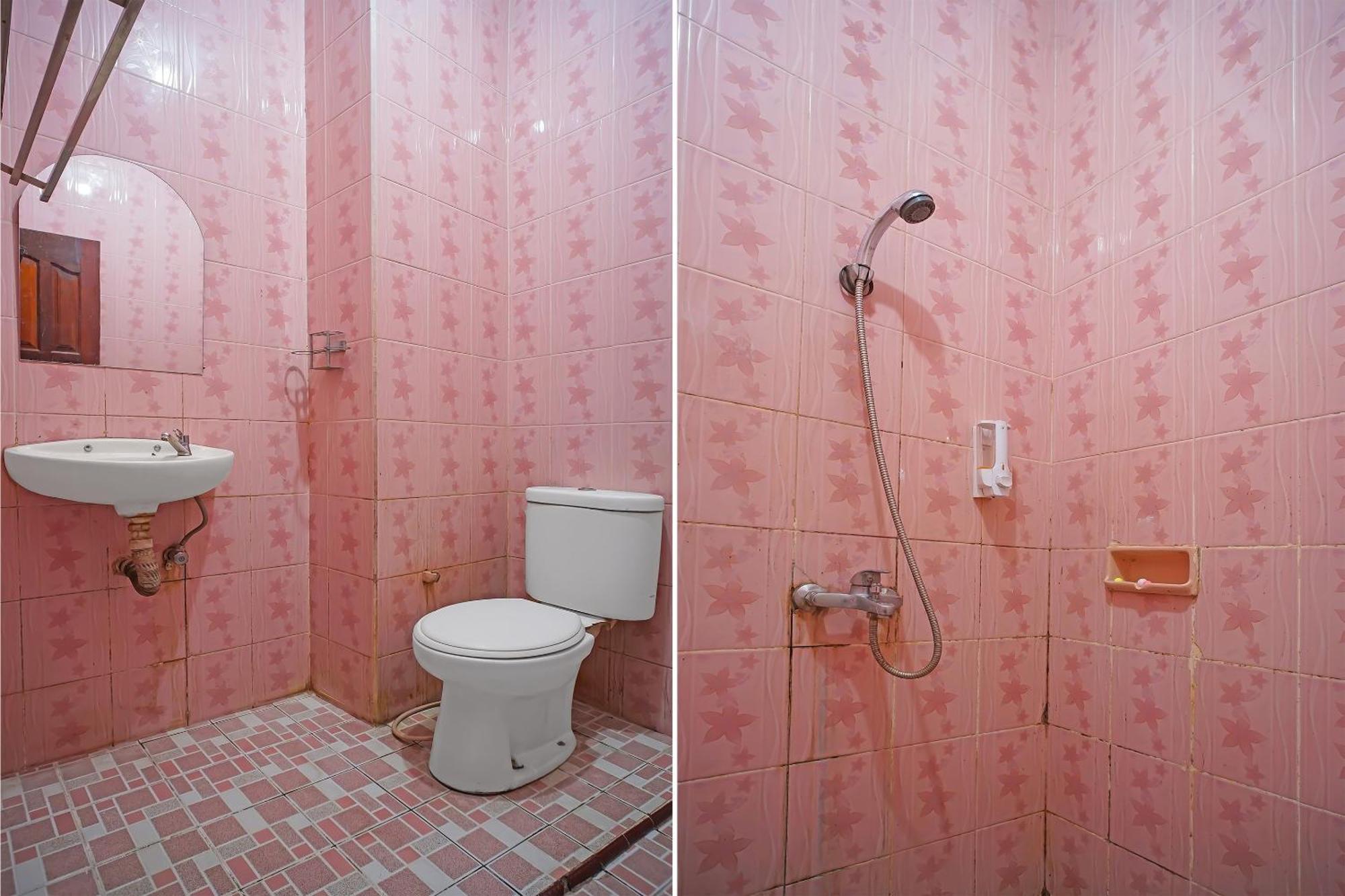 Oyo 92577 Hotel Sidikalang Near Kejaksaan Negeri Dairi Dış mekan fotoğraf